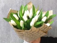 21 белый тюльпан с доставкой за час + 2 подарка