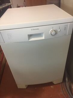 Посудомоечная машина Electrolux ESF 6126