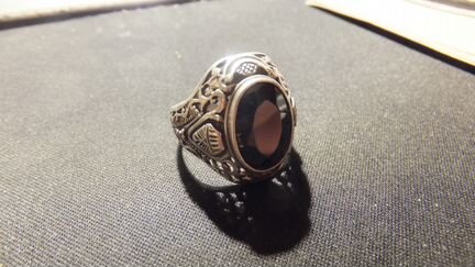 Перстень серебро