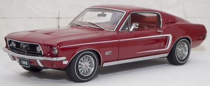 1/18 autoart Ford Mustang GT 390 1968