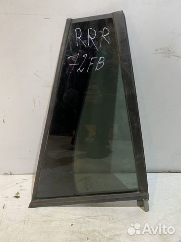 Range Rover Sport 1 заднее правое стекло