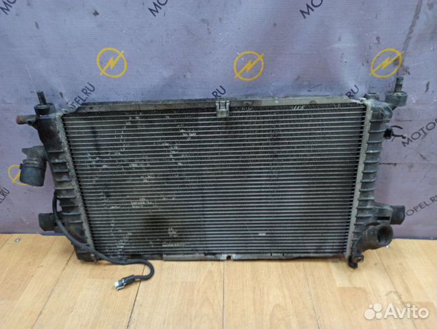 Радиатор двс Opel Astra H Z19DTH 2006