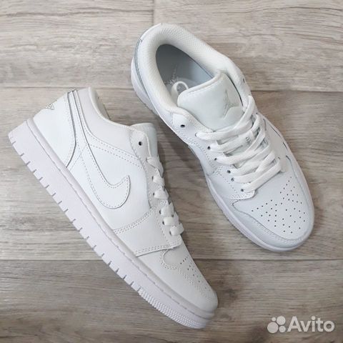 nike air jordan f1