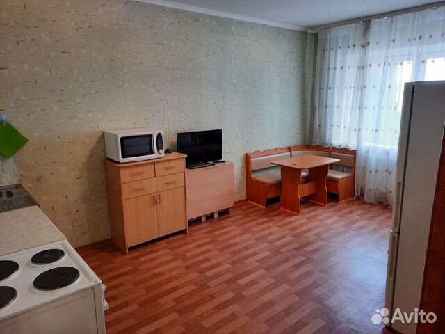 

1-к. квартира, 42 м², 4/14 эт.