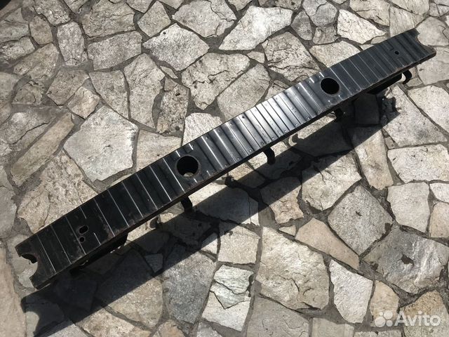 Усилитель заднего бампера Range Rover Vogue