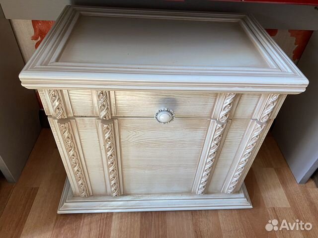 Сундук из дерева 