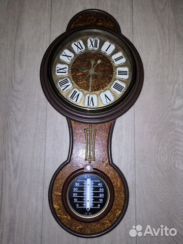 Часы Маяк Кварц с термометром