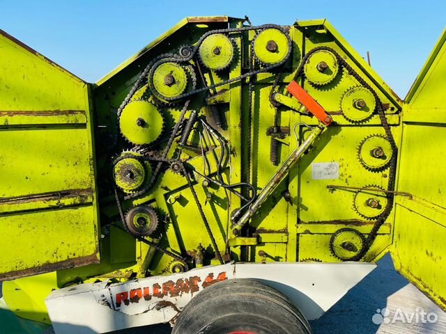 Пресс-подборщик рулонный claas rollant 44S