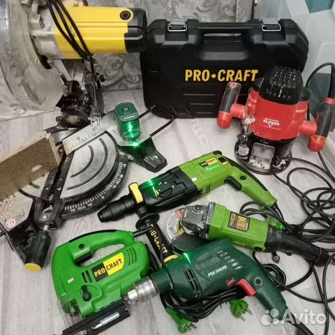 Монтаж и установка межкомнатных дверей