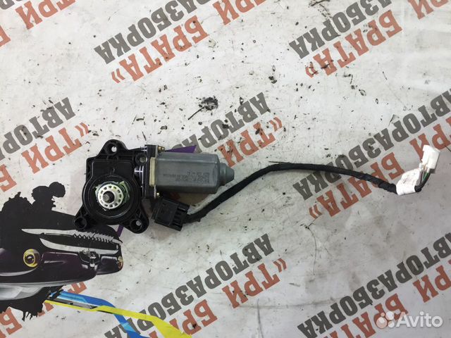 Моторчик стеклоподъемника передний левый Лев