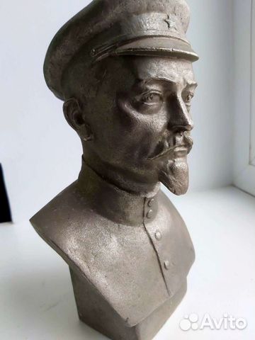 Бюст Ф.Э.Дзержинского