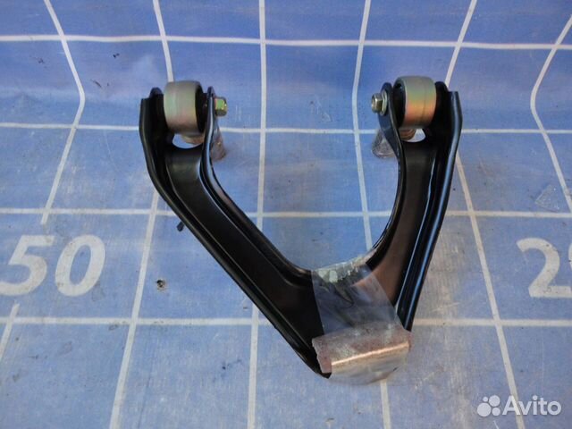 Рычаг передний правый верхний Honda Accord 5