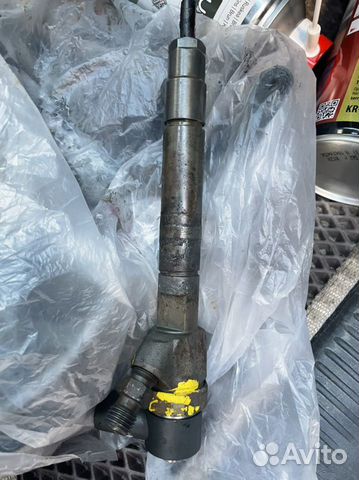 Форсунка топливная 2.7 Jeep Grand Cherokee WJ