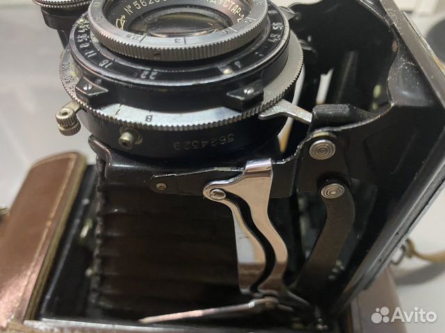Советский пленочный фотоаппарат Москва-4 версия 1