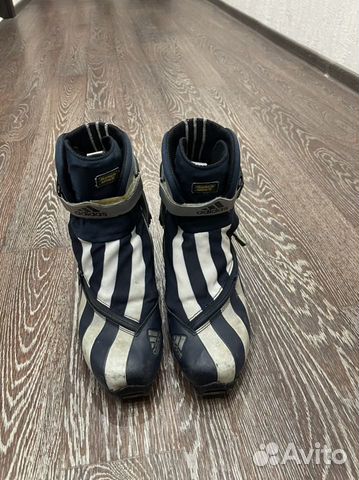 Лыжные ботинки для конькового хода 42