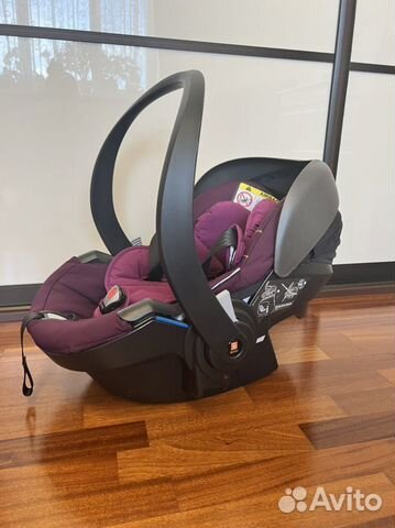 Автолюлька stokke izi go