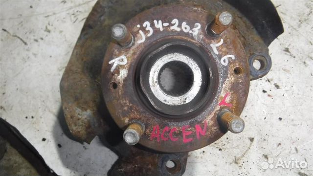 Кулак поворотный передний правый Hyundai Accent I