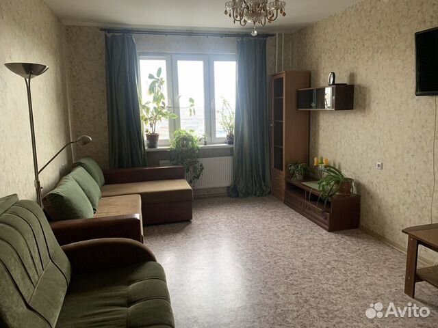 

1-к. квартира, 40 м², 10/18 эт.