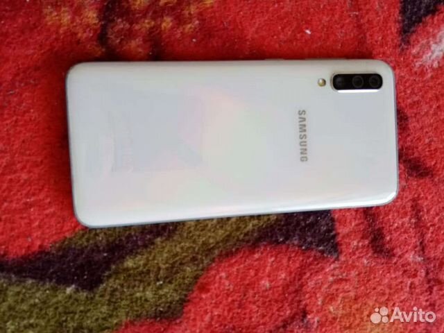 Смартфон samsung galaxy a50