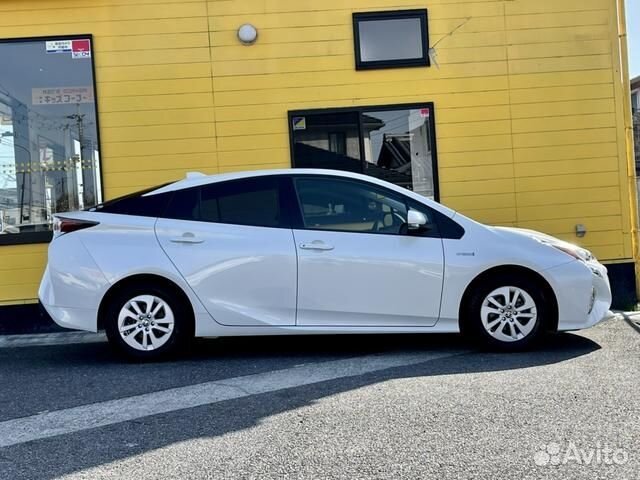 Toyota Prius 1.8 AT, 2017, 64 000 км