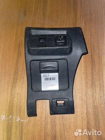 Накладка торпеды в сборе левая Toyota Corolla