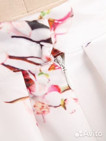 Юбка белая с цветами