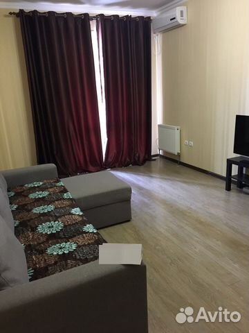 

1-к. квартира, 52 м², 1 кровать