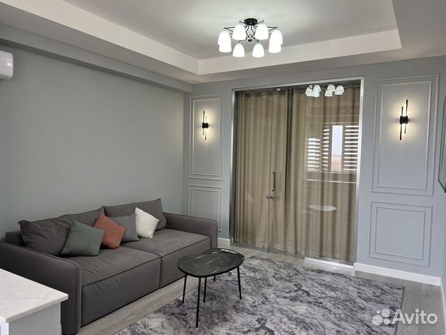 

2-к. квартира, 61 м², 6/8 эт.