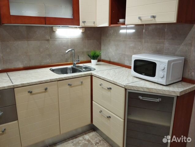 

1-к. квартира, 44 м², 3 кровати