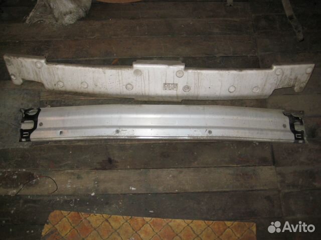 Усилитель заднего бампера toyota camry V 40