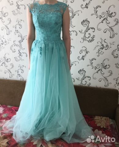 Вечернее платье