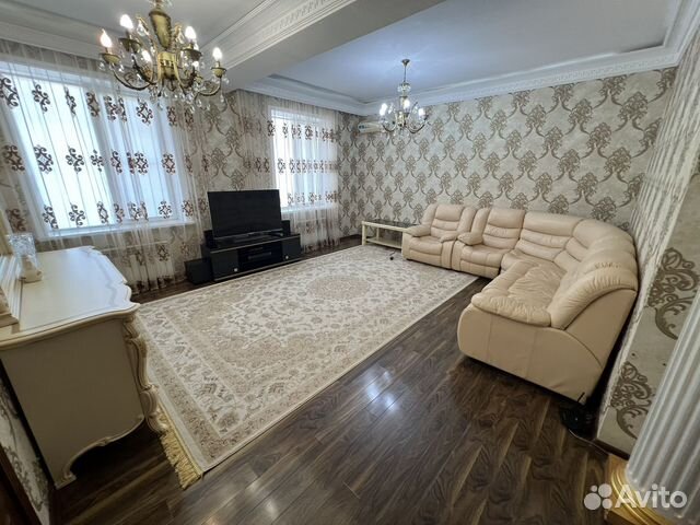 

3-к. квартира, 120 м², 1/4 эт.