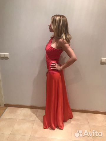 Роскошное платье Herve Leger