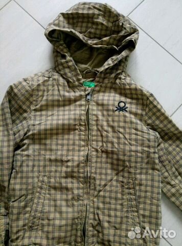 Куртка Benetton осень -весна р-р 140 Куртка Benetton осень -весна р-р 140