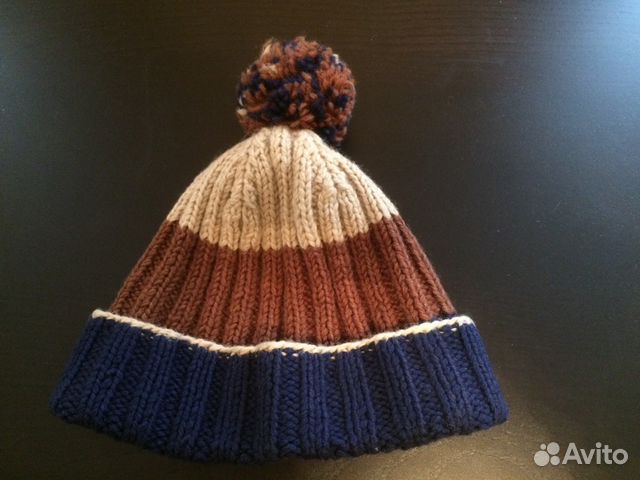 Шапка вязанная из натуральной шерсти Шапка вязанная из натуральной шерсти