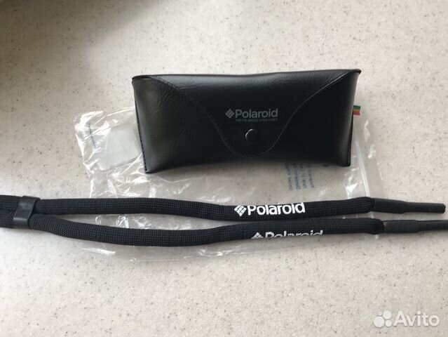 Солнцезащитные очки Polaroid