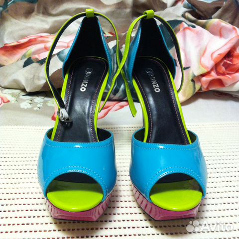 Босоножки, туфли на каблуке, новые Босоножки, туфли на каблуке, новые