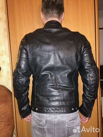 Куртка кожаная фирменная L,M разм,Diesel,Италия Куртка кожаная фирменная L,M разм,Diesel,Италия