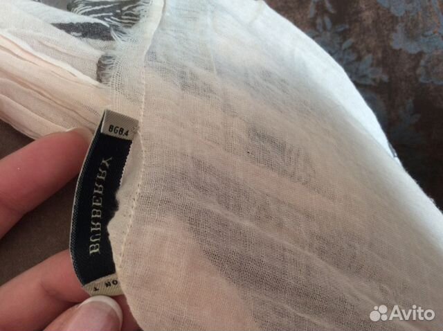 Шарф платок палантин Burberry, оригинал новый Шарф платок палантин Burberry, оригинал новый
