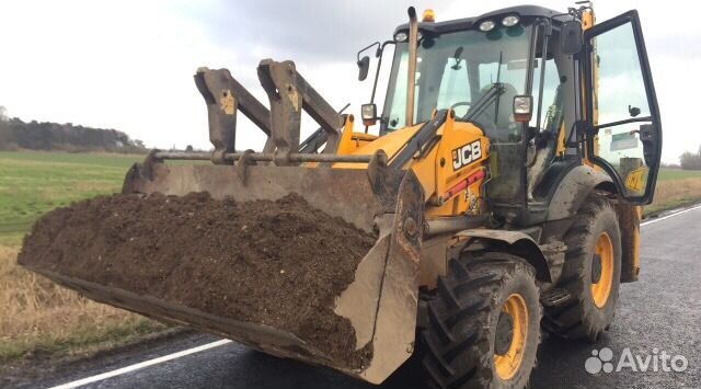 Аренда экскаватора-погрузчика Jcb гидромолот Аренда экскаватора-погрузчика Jcb гидромолот