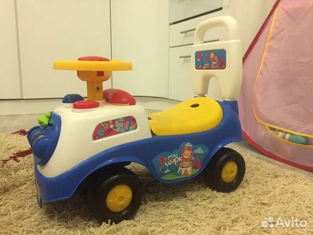 Машинка-каталка