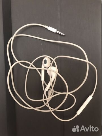 Наушники iPhone 6