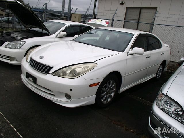 В разборе запчасти Lexus