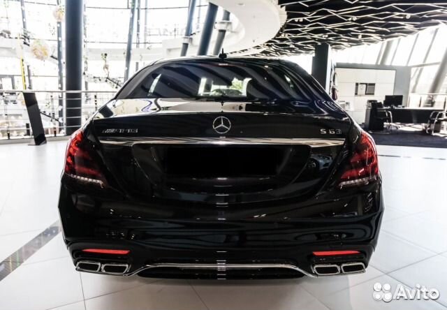 Обвес рестайлинга на Mercedes w222 S63 AMG 2018 г
