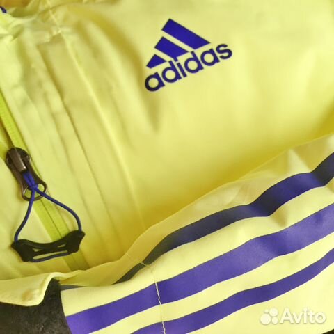 Куртка спортивная женская adidas Сборной Швеции Куртка спортивная женская adidas Сборной Швеции