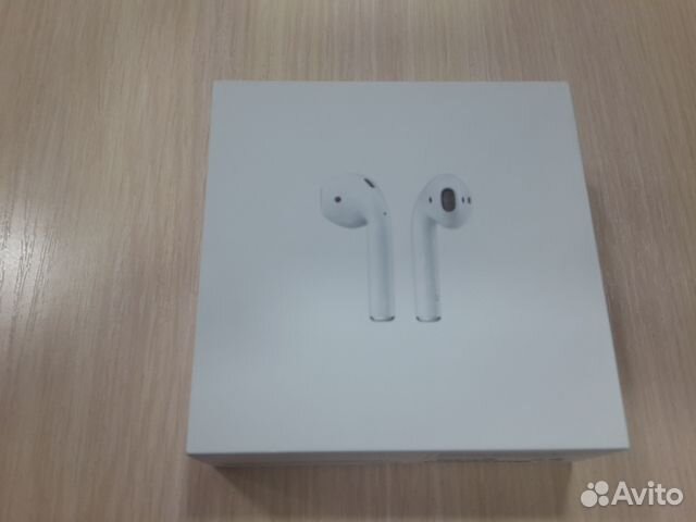 AirPods AirPods