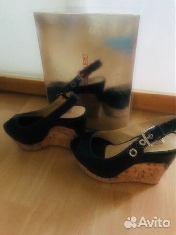 Новые босоножки на танкетке Gianmarco Lorenzi