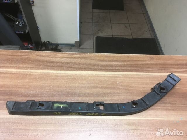 Кронштейн задний правый Hyundai Solaris SED