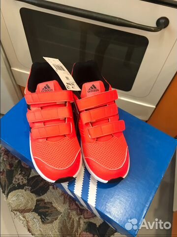 Кроссовки adidas, оригинал Кроссовки adidas, оригинал