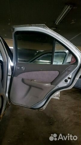 Правая задняя дверь nissan sunny FB-15 Правая задняя дверь nissan sunny FB-15